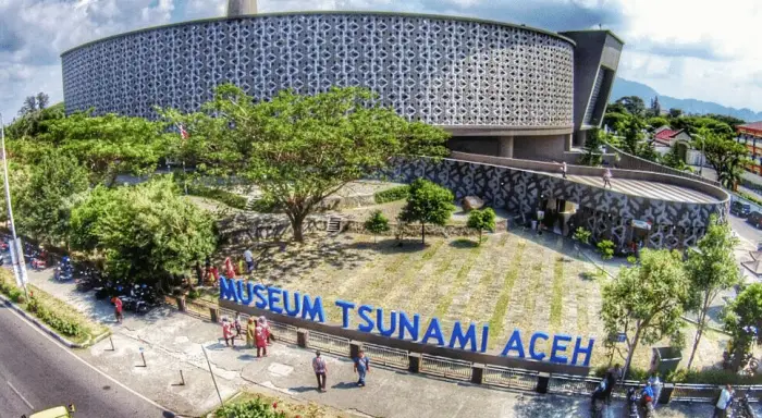 - Museum Aceh terbaru
