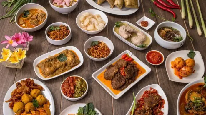 Kuliner khas Kota Padang paling terkenal