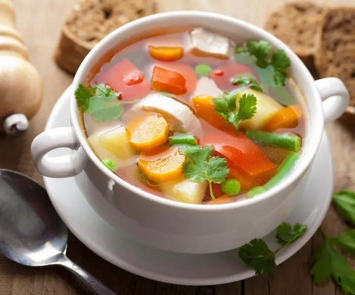zupa jarzynowa makanan saat sahur dieta pyszna warzywna soczewicy dodatkiem sup puasa tokopedia czysta lapar andalanmu sehat cepat saji ketika