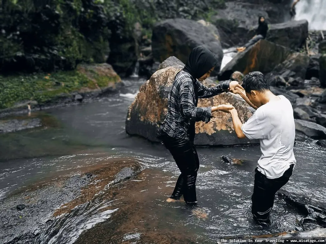 Wisata Air Terjun Antrokan Manggisan: Tips, Harga Tiket, Kuliner, Lokasi, Fasilitas dan Spot