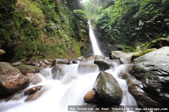 Wisata Air Terjun Sumber Salak: Tips, Harga Tiket, Kuliner, Lokasi, Fasilitas dan Spot