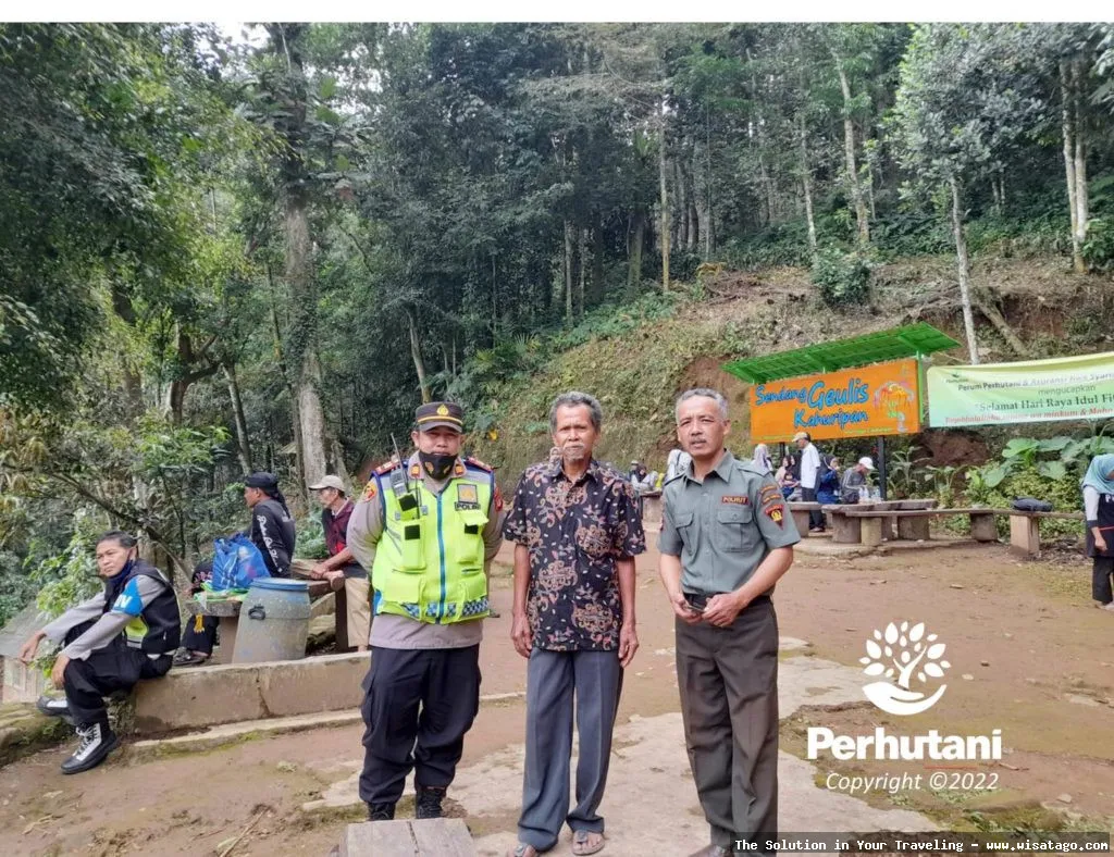 Wisata Sendang Geulis Kahuripan: Tips, Harga Tiket, Kuliner, Lokasi, Fasilitas dan Spot