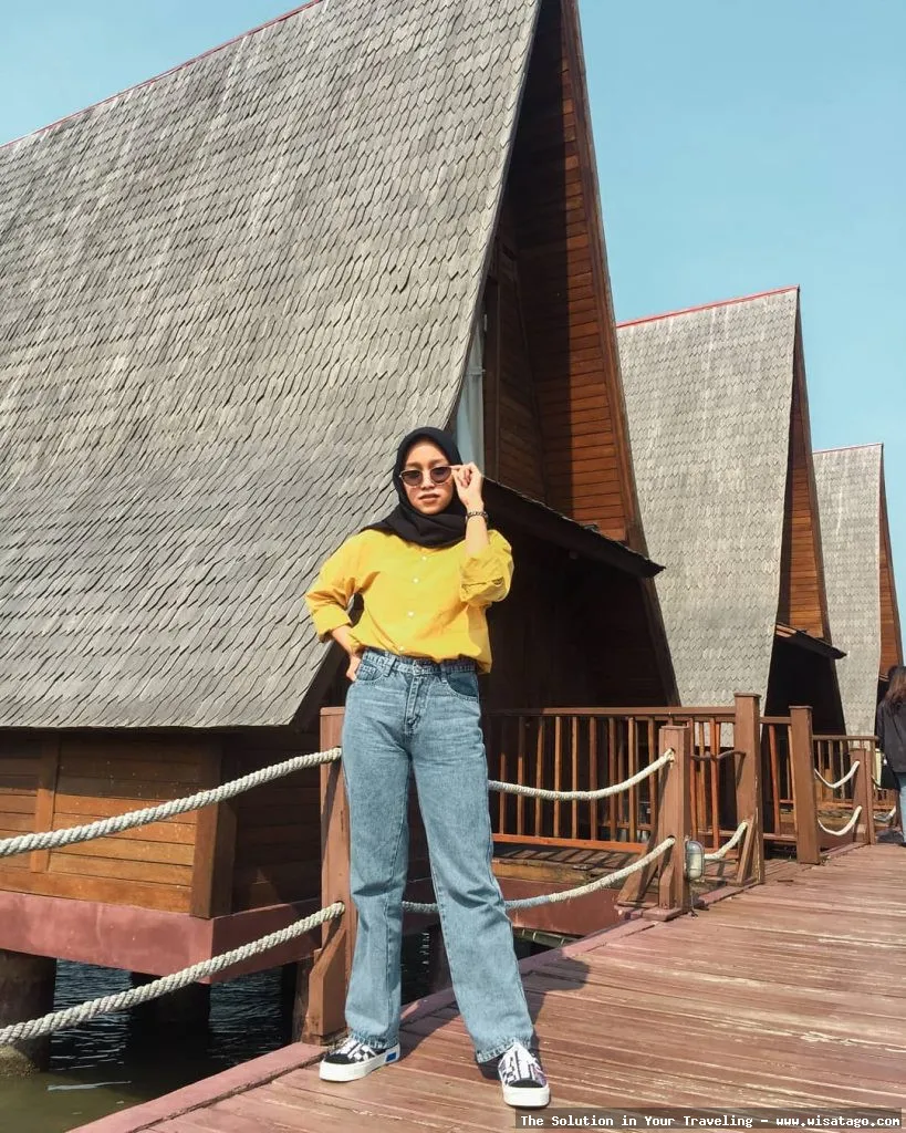 Ade Irma Suryani Waterland tempo dulu