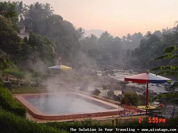 Air Panas Cikundul, kesegaran alami