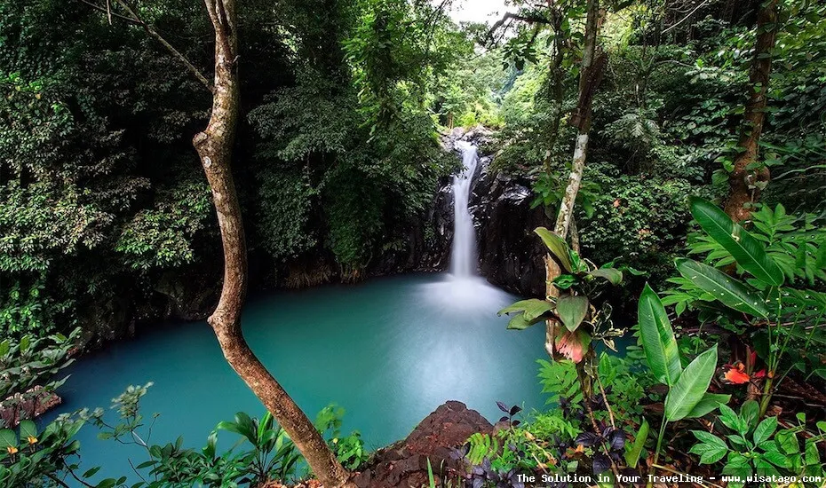 Air Terjun Aling Aling yang menawan