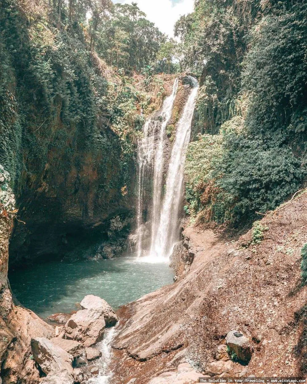Air Terjun Aling Aling yang mempesona