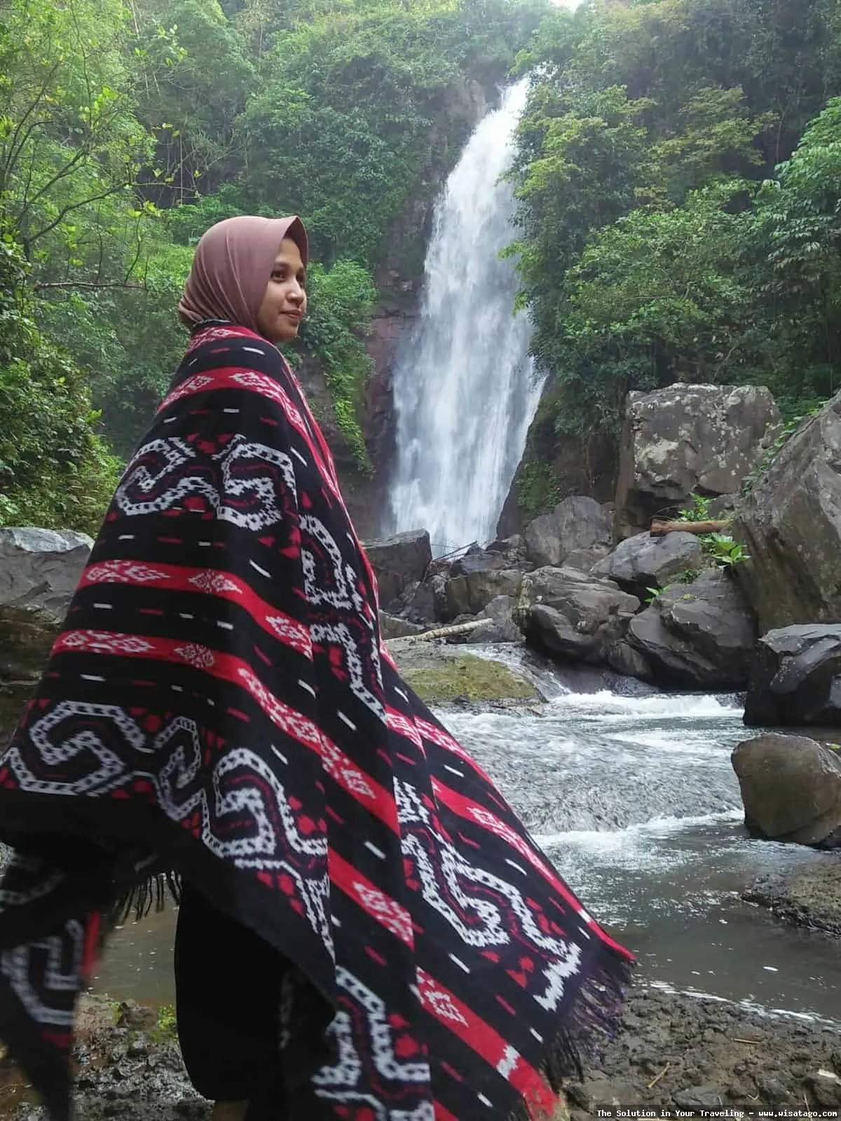 Air Terjun Antrokan Manggisan yang mempesona