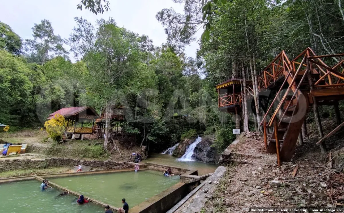 Air Terjun Batu Ampar: Tips, Harga Tiket, Kuliner, Lokasi, Fasilitas dan Spot Air Terjun Batu Ampar: Tips, Harga Tiket, Kuliner, Lokasi, Fasilitas dan Spot