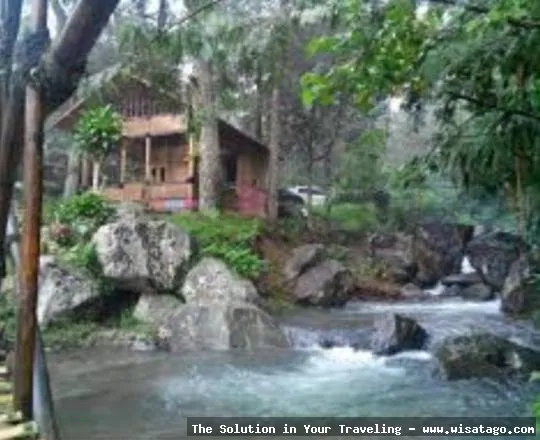 Air Terjun Batu Layang yang mempesona
