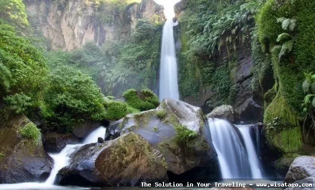 Air Terjun Batu Layang yang menawan