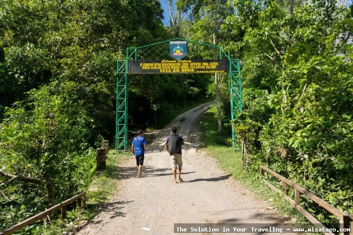 Air Terjun Benang Stokel yang mempesona