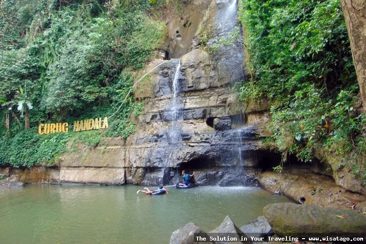 Air Terjun Cik Latief yang mempesona