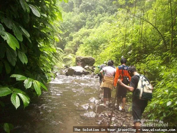 Air Terjun Coban Glothak yang mempesona