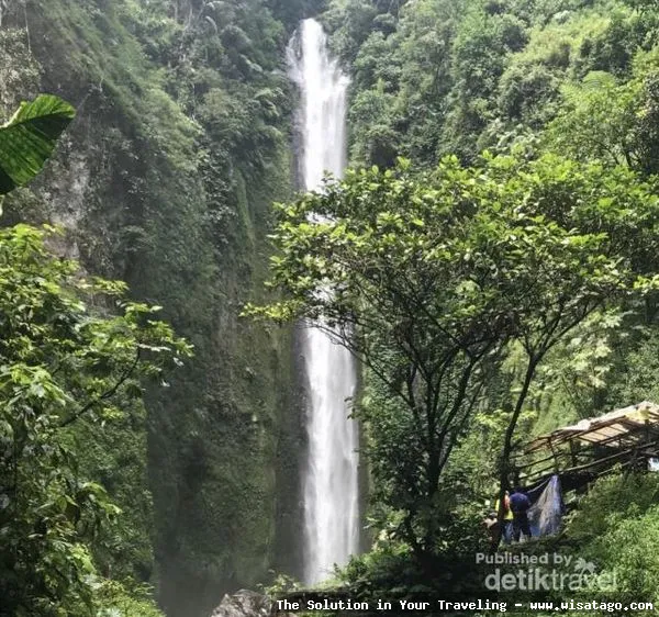 Air Terjun Coban Glothak yang menawan