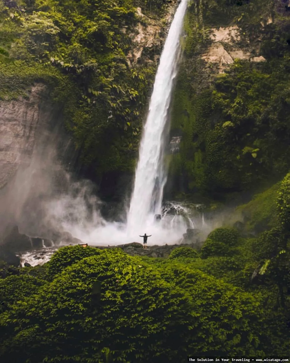 Air Terjun Coban Pelangi yang menawan