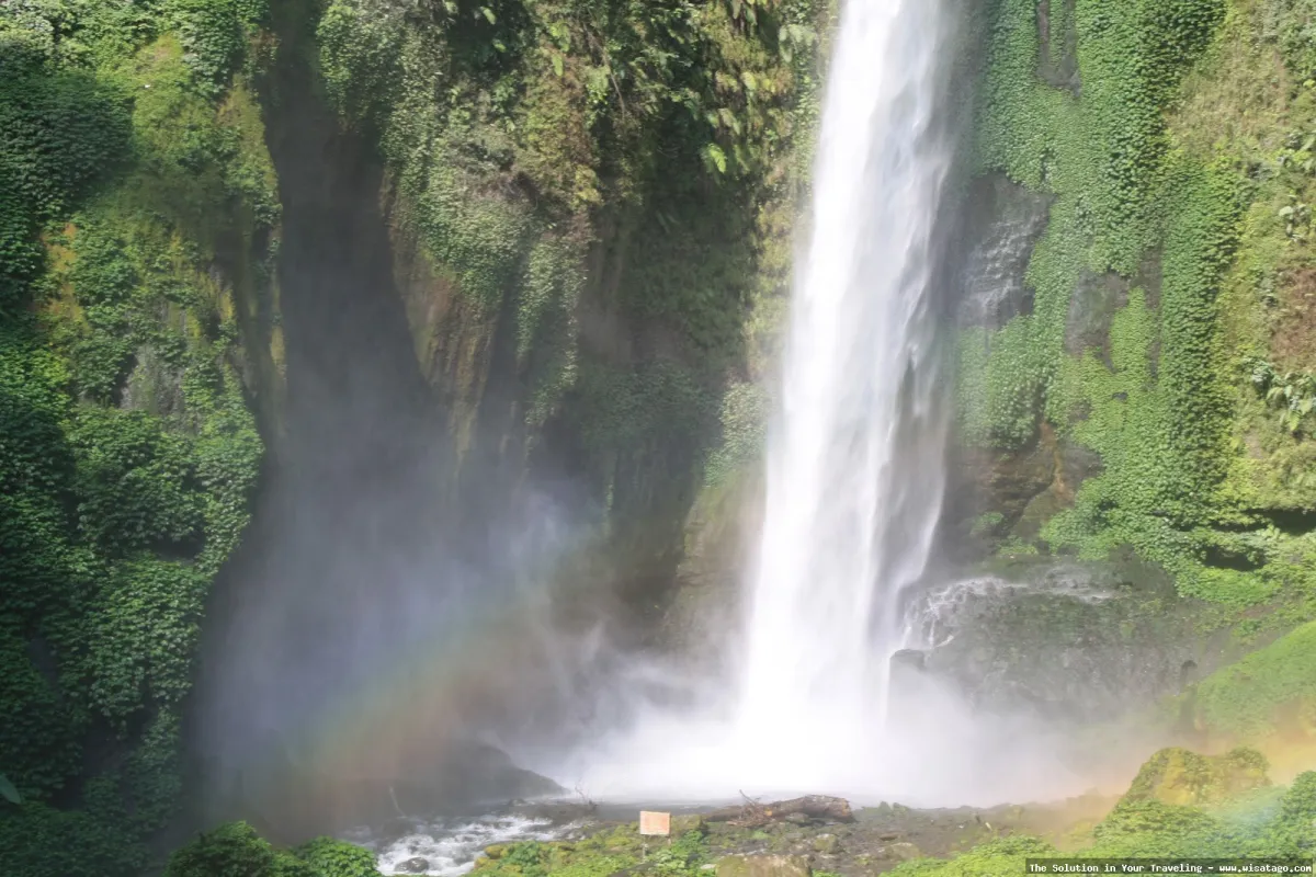 Air Terjun Coban Pelangi yang menawan