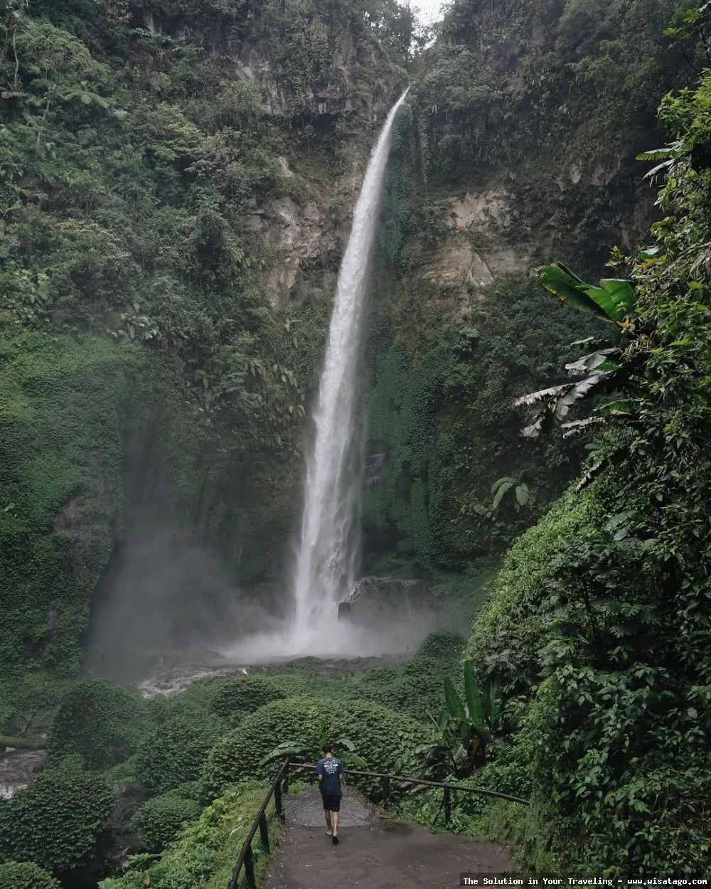 Air Terjun Coban Pelangi yang menawan