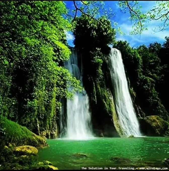 Air Terjun Curug Cikaso yang mempesona