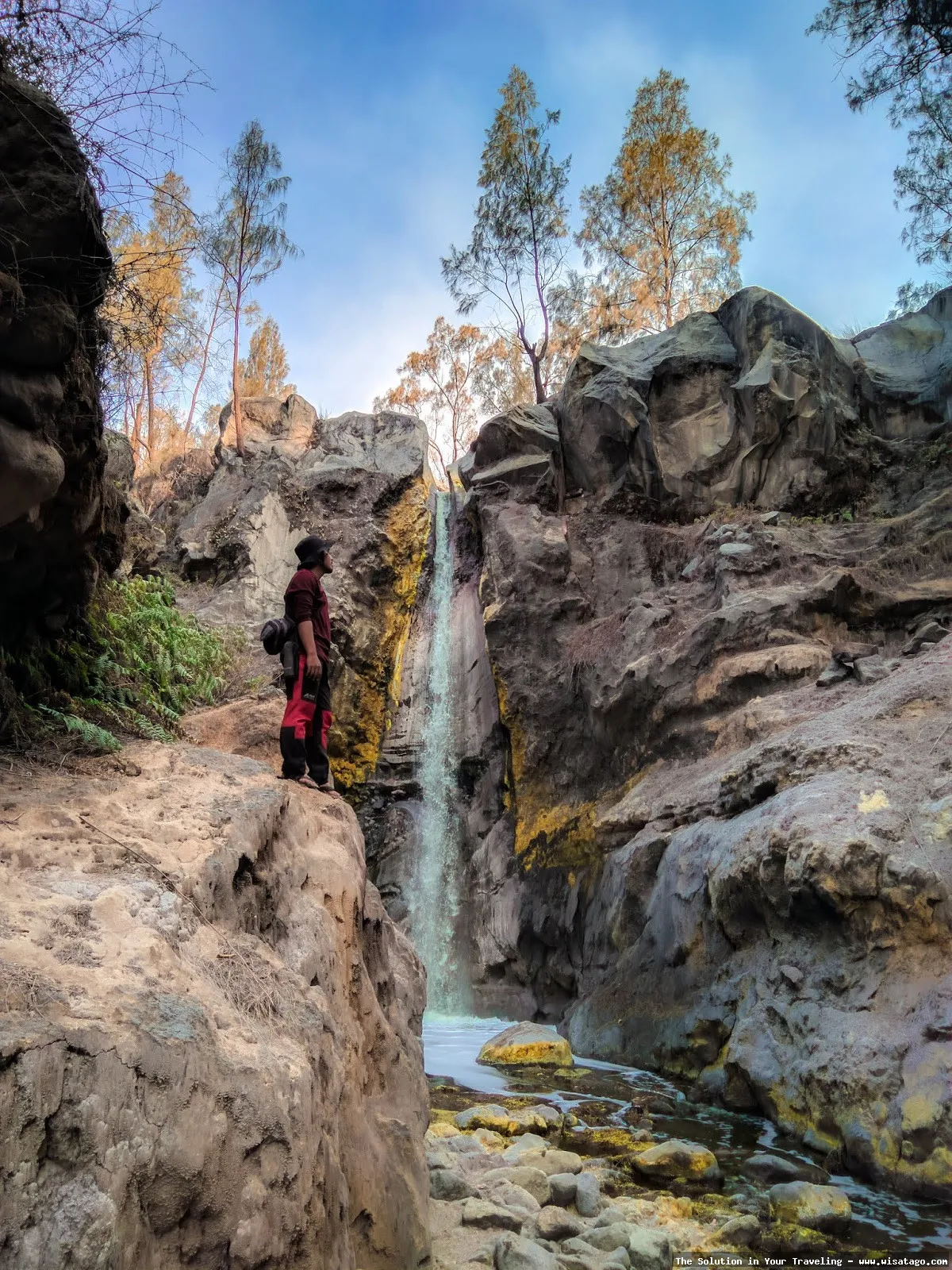 Air Terjun Gentongan yang menawan alami