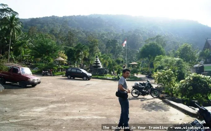 Air Terjun Gunung Hiu yang menawan