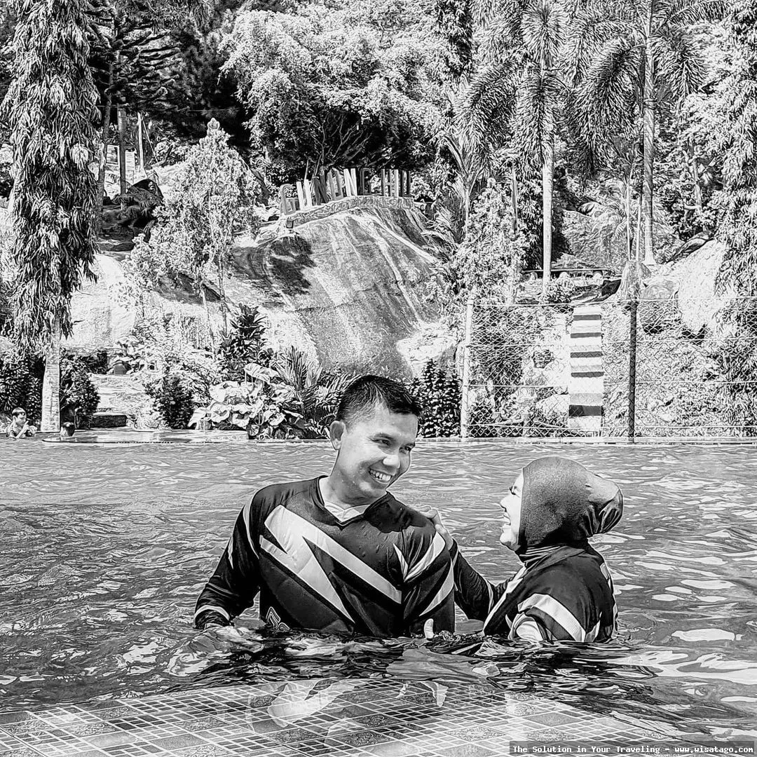 Air Terjun Gunung Hiu yang mempesona