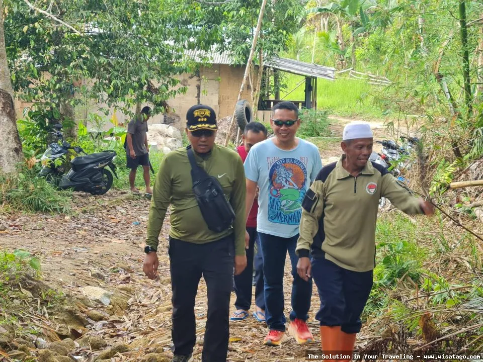 Air Terjun Gunung Ranai yang menawan