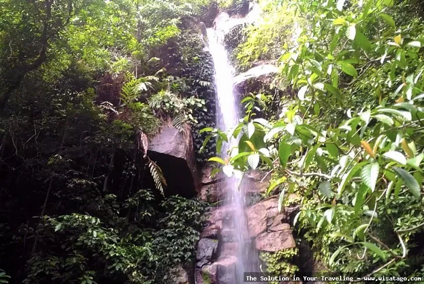 Air Terjun Gunung Ranai yang menawan