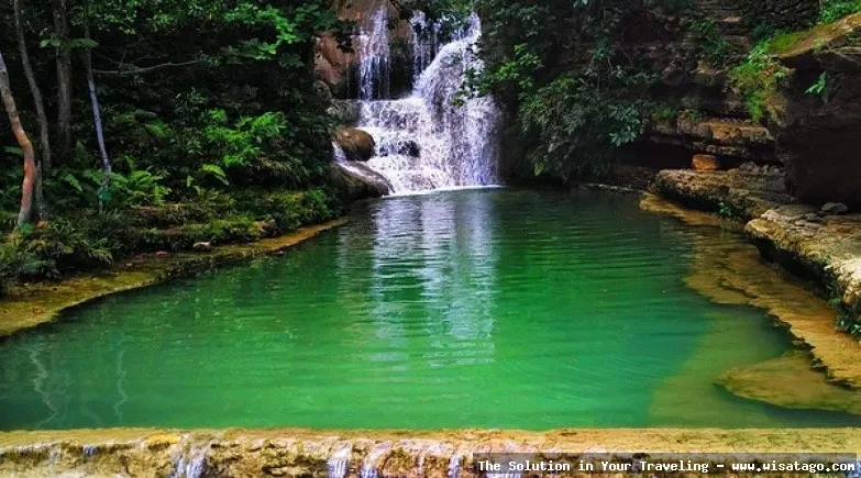 Air Terjun Lepo yang menawan alami