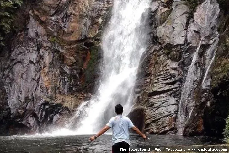 Air Terjun Makunggal yang menawan alami