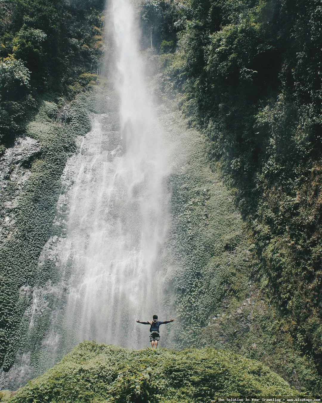 Air Terjun Pancuran Rayo nan indah