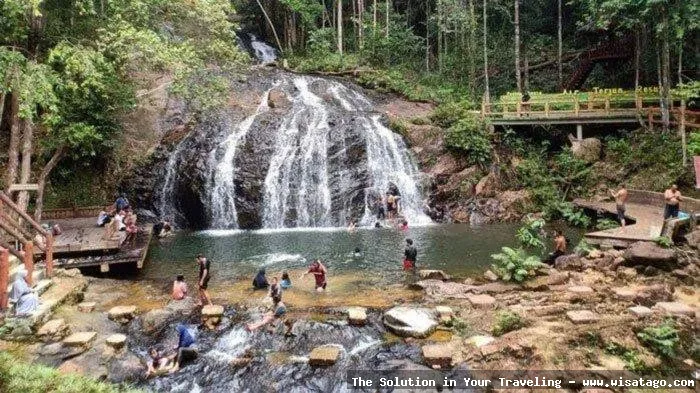 Air Terjun Resun yang menawan alami