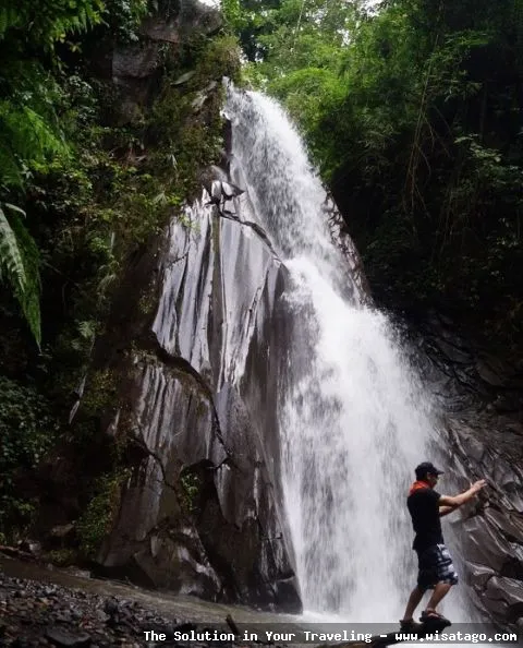 Air Terjun Selendang Arum yang menawan