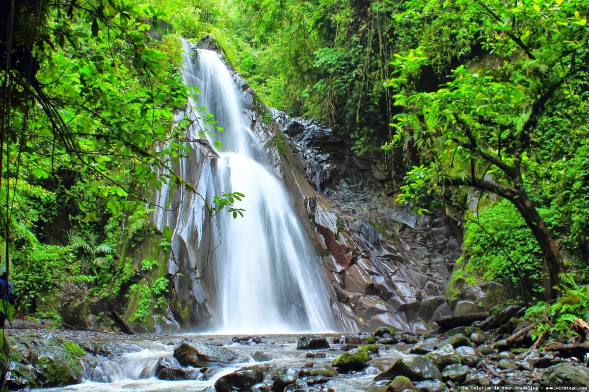 Air Terjun Selendang Arum yang menawan