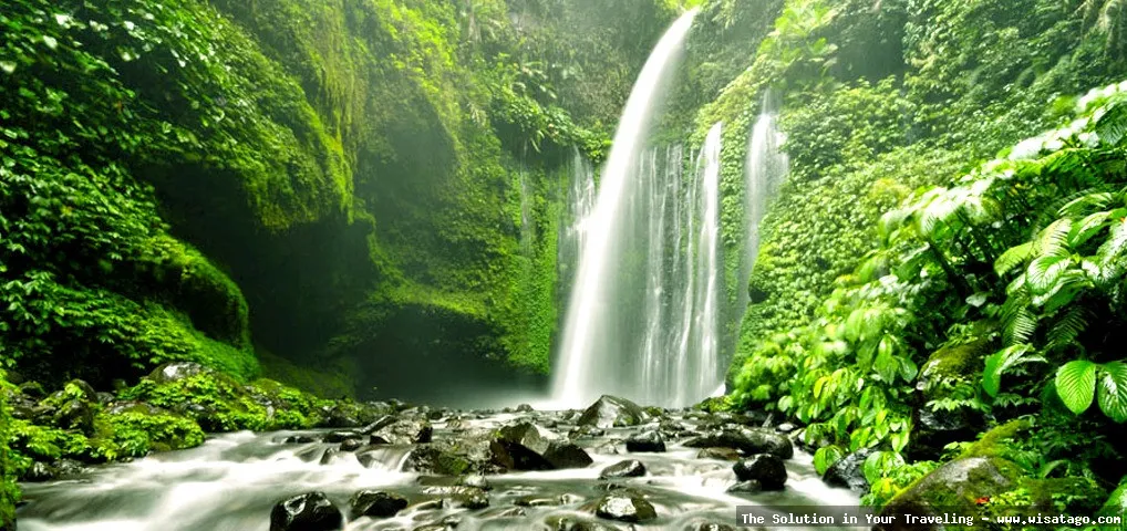 Air Terjun Sendang Gile yang menawan
