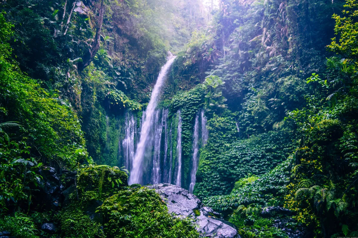 Air Terjun Sendang Gile yang mempesona