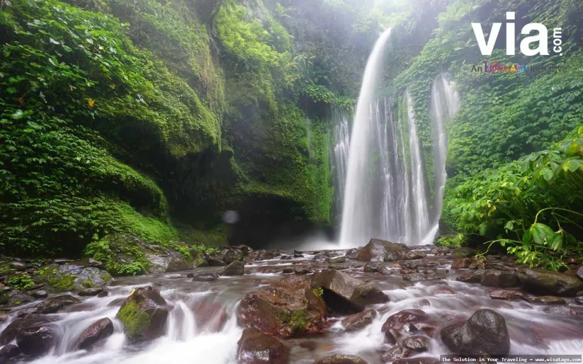 Air Terjun Sendang Gile yang menawan