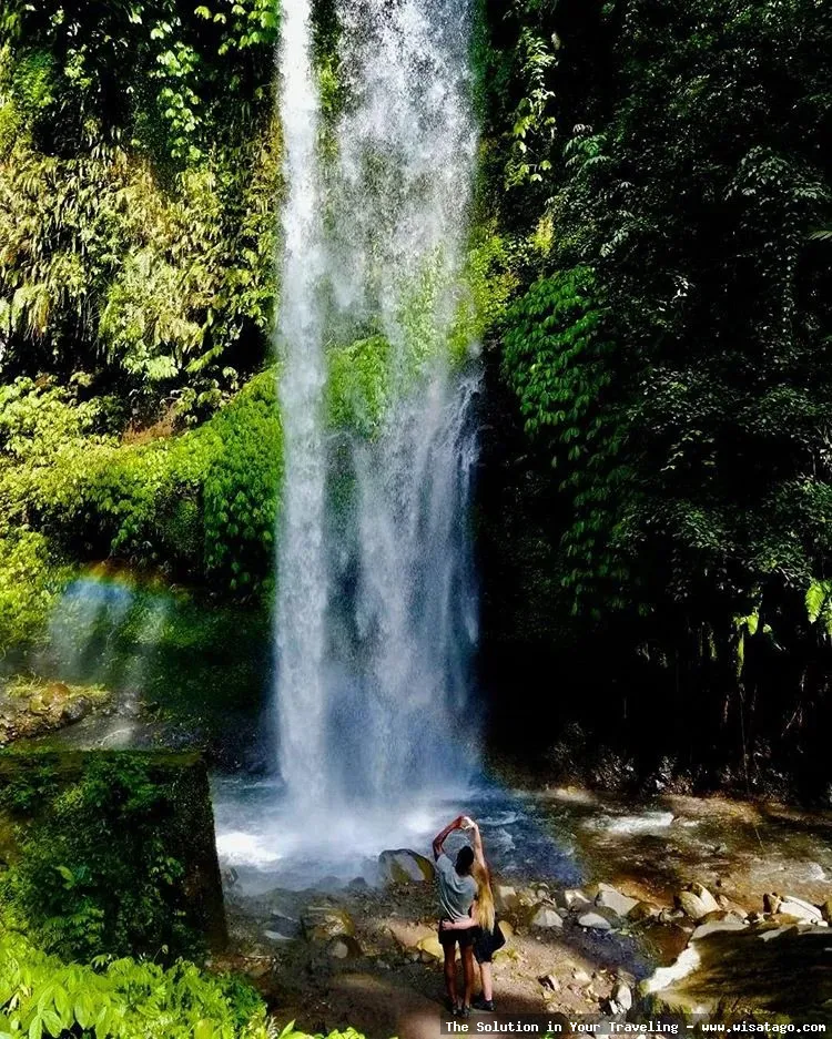 Air Terjun Sendang Gile yang menawan.