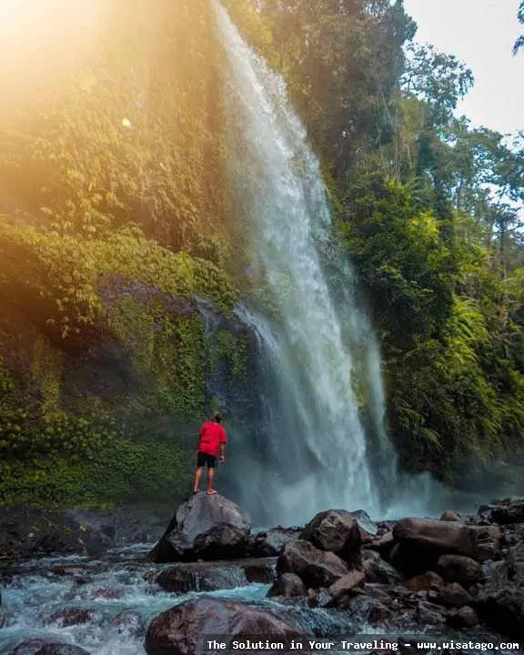Air Terjun Sendang Gile yang memukau