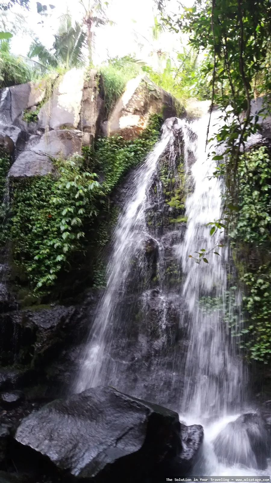 Air Terjun Sumber Salak nan indah