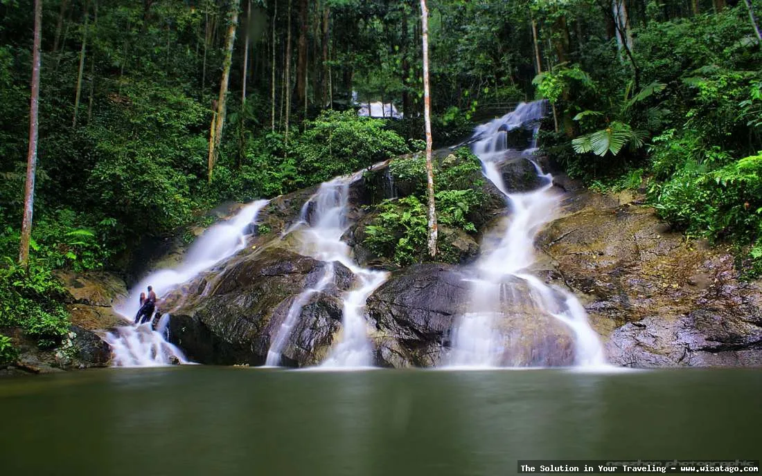 Air Terjun Sungai Medang yang menawan