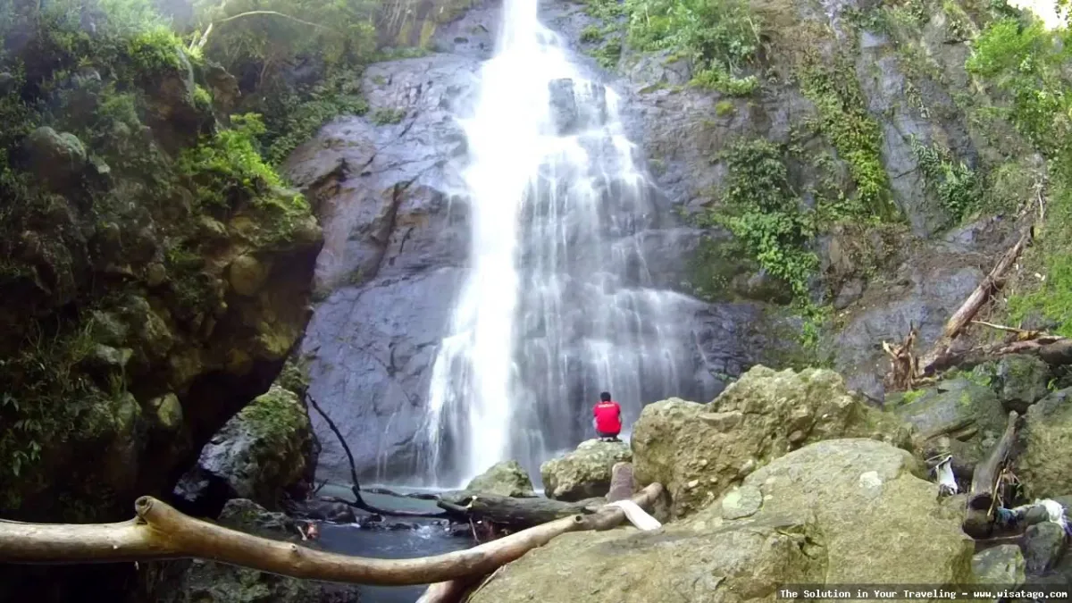 Air Terjun Tammasapi yang menawan alami