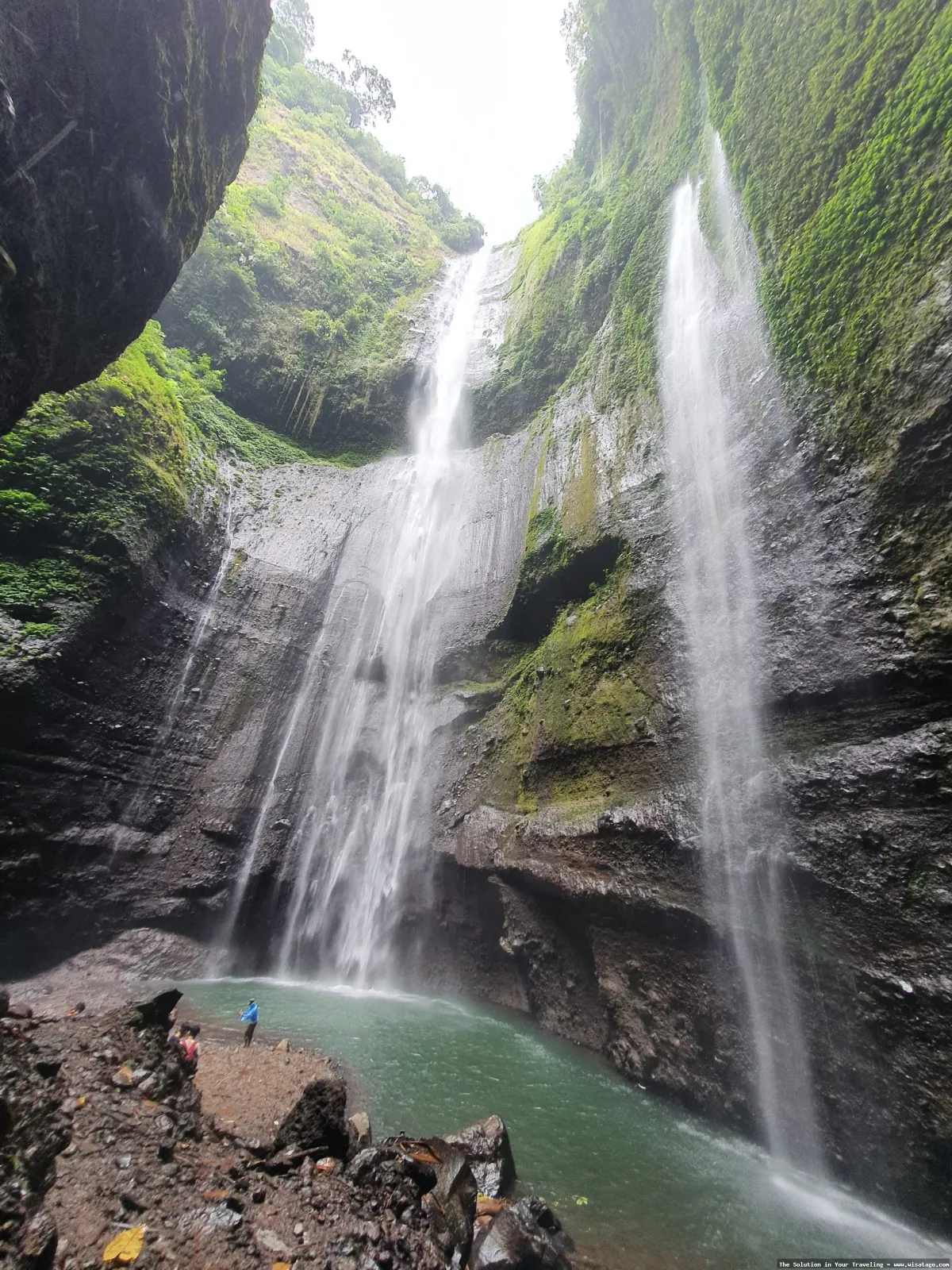 Air Terjun Tande yang menawan alami