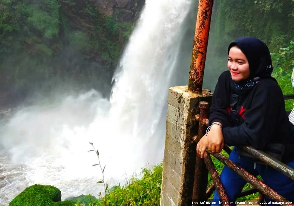 Air Terjun Telun Berasap yang memukau