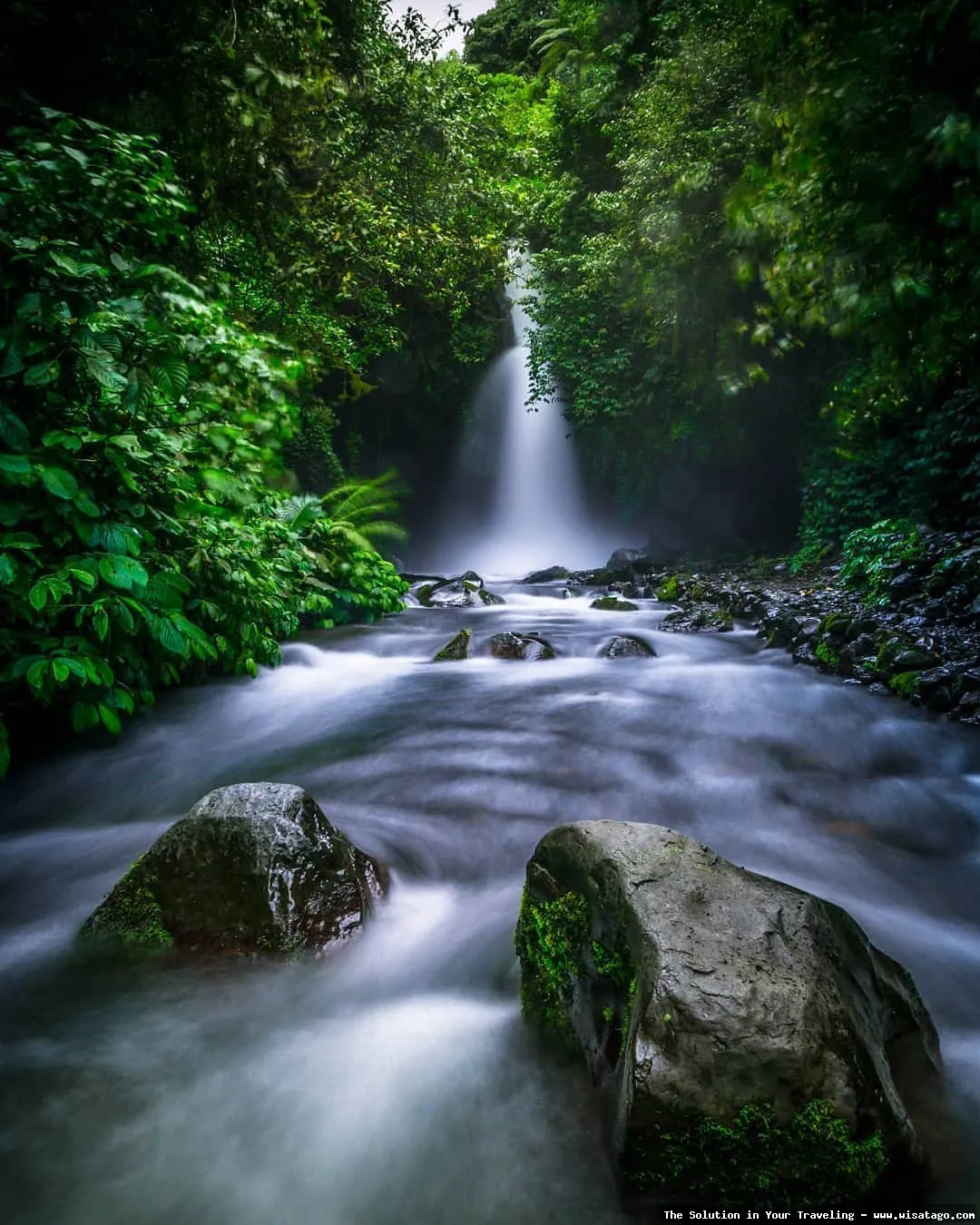 Air Terjun Telunjuk Dewa Raung menakjubkan