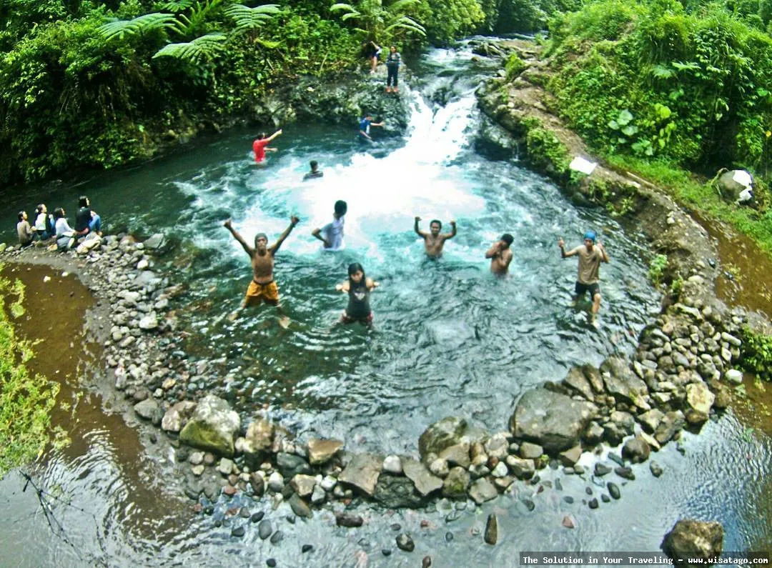 Air Terjun Telunjuk Dewa Raung mempesona