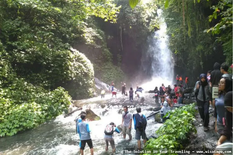 Air Terjun Telunjuk Dewa Raung mempesona
