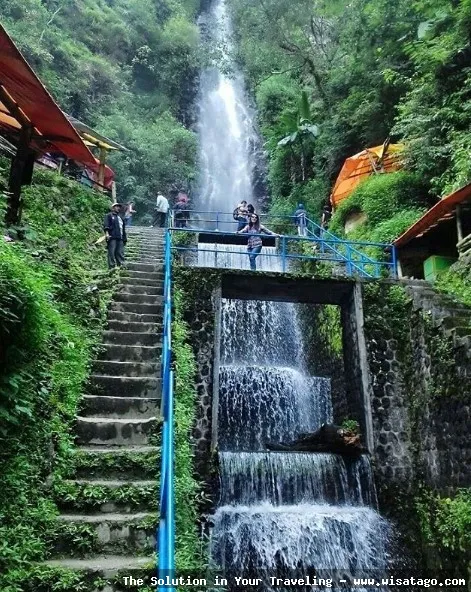 Air Terjun Tirtasari, pemandangan indah.