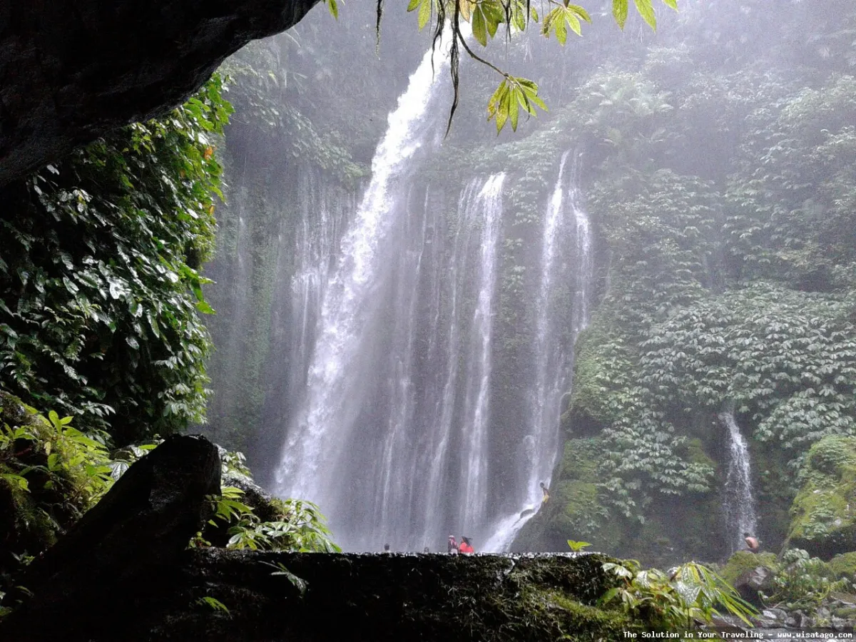 Air Terjun Tiu Kelep yang menawan