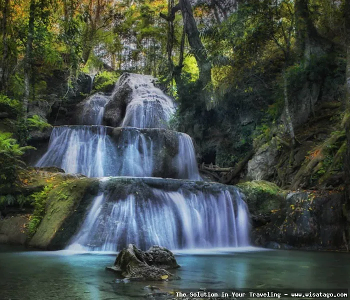 Air Terjun Tujuh Tingkat yang menakjubkan