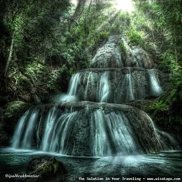 Air Terjun Tujuh Tingkat nan indah